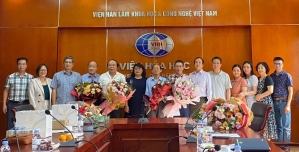 Gặp mặt tri ân và chia tay nguyên Tổng biên tập và Phó Tổng biên tập của Vietnam Journal of Chemistry
